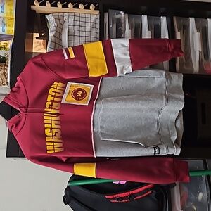 Commanders hoodie men small